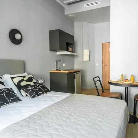 Appartamento Bright, Air-conditioned In 17