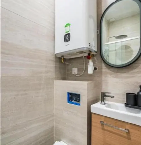 Bright, Air-conditioned In 17 * Parigi